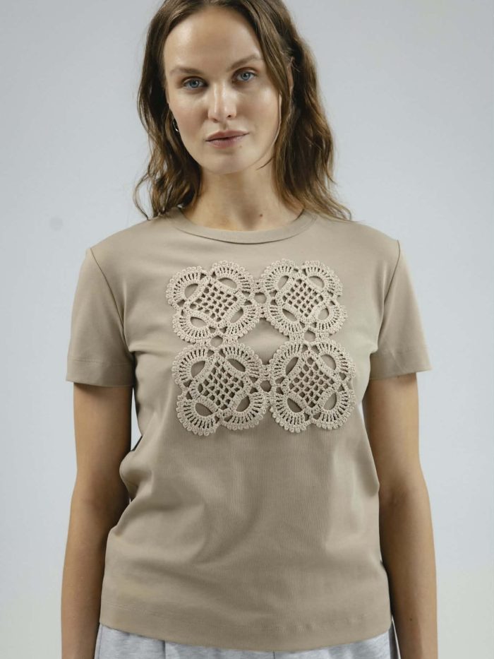 Regular Fit T-Shirt in Beige with Crochet Lace